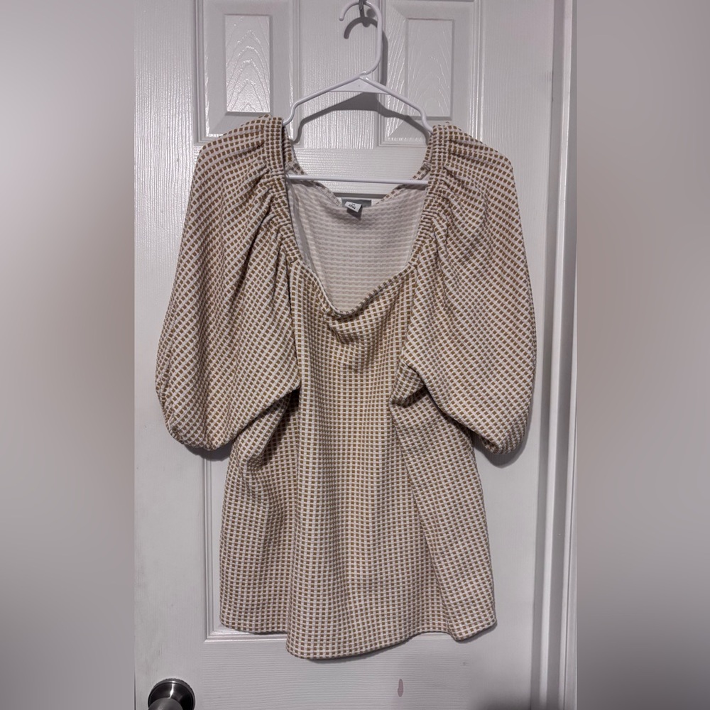 Ava & Viv Beige Checkered Blouse